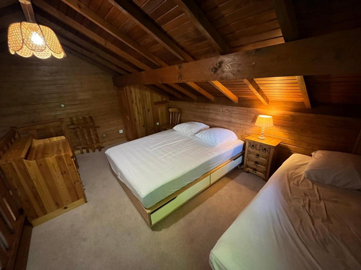 Chalet Bois Vue Panoramique : 2 Logements Et Sauna บูสซอง ภายนอก รูปภาพ