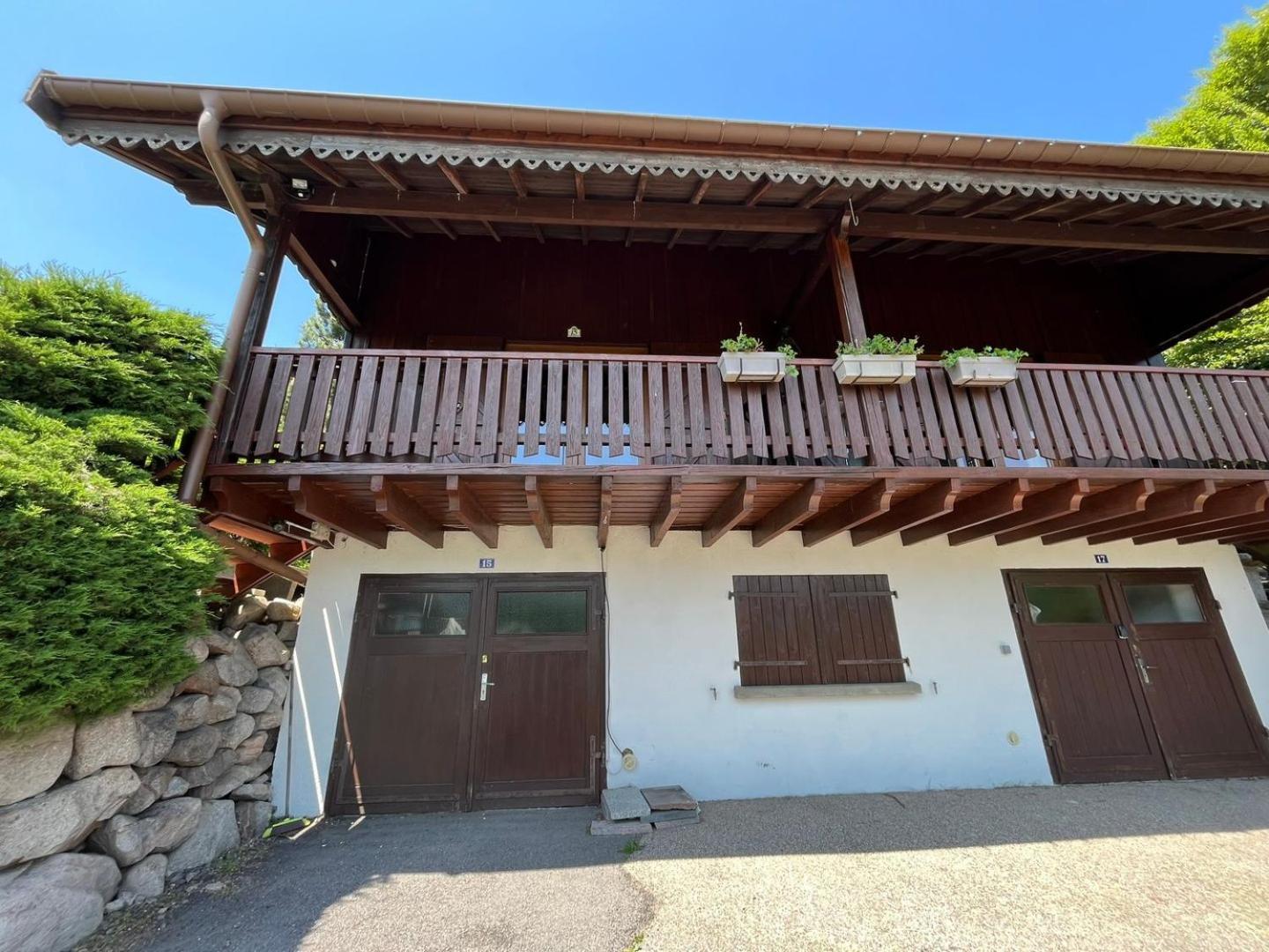 Chalet Bois Vue Panoramique : 2 Logements Et Sauna บูสซอง ภายนอก รูปภาพ